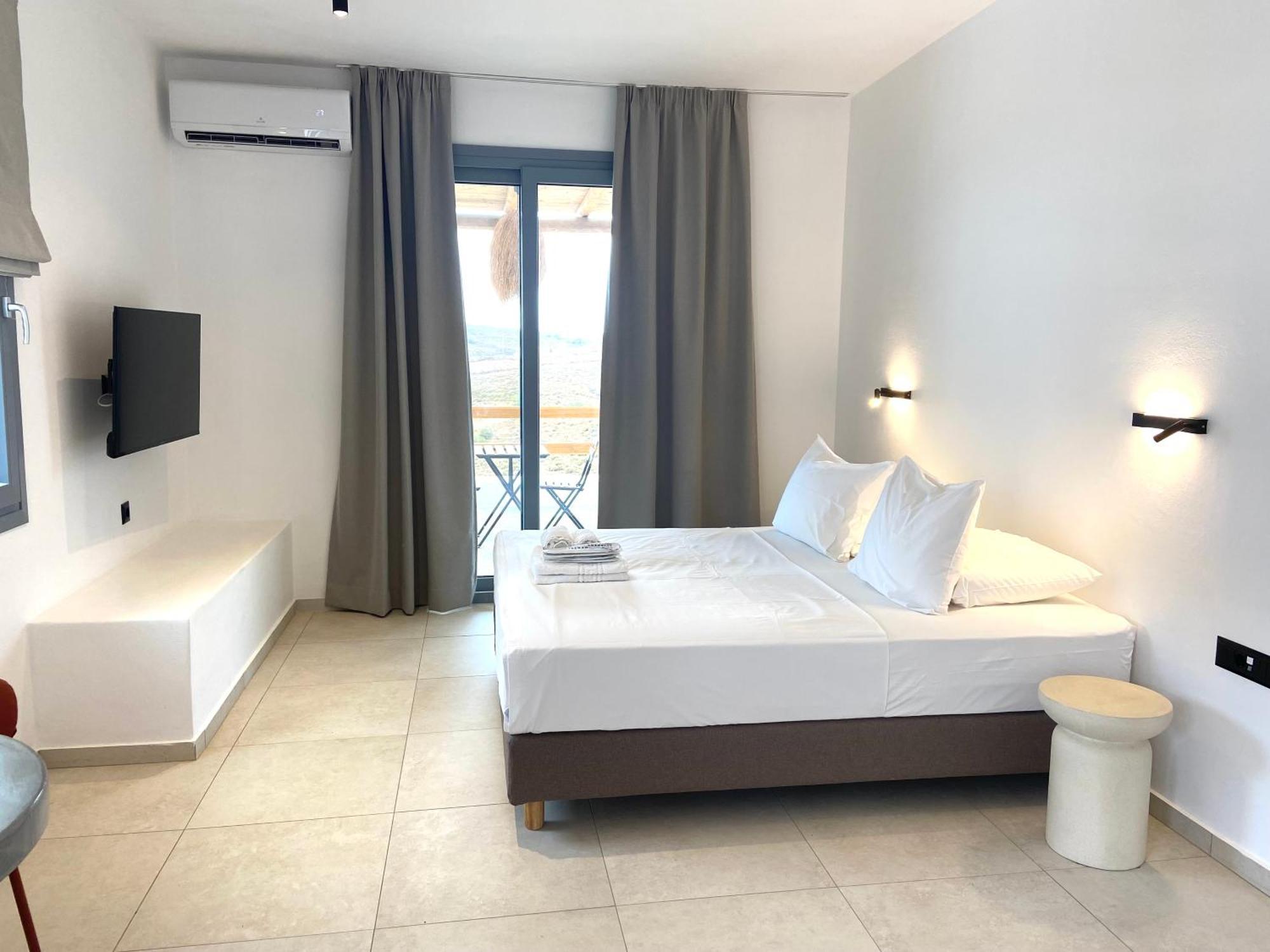 Spanos Apartments Áyios Pétros Zewnętrze zdjęcie